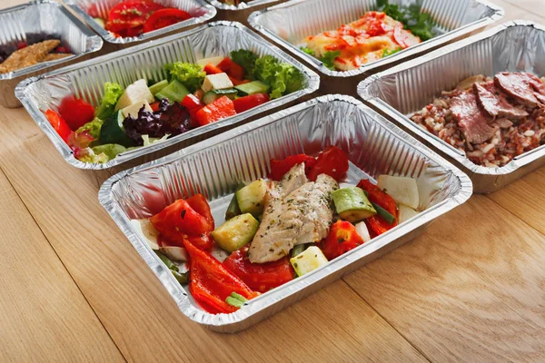 Comida saludable en cajas, concepto de dieta . — Foto de Stock