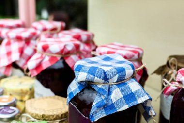 Cam Kavanoz ülke adil üzerinde Satılık ev yapımı reçel