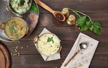 Vegan ve vejetaryen Hint mutfağı yemek, soğuk raita tatlısı