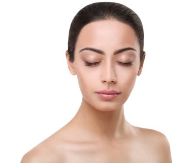 Kapalı gözlerle güzel Hintli kız mükemmel yüz