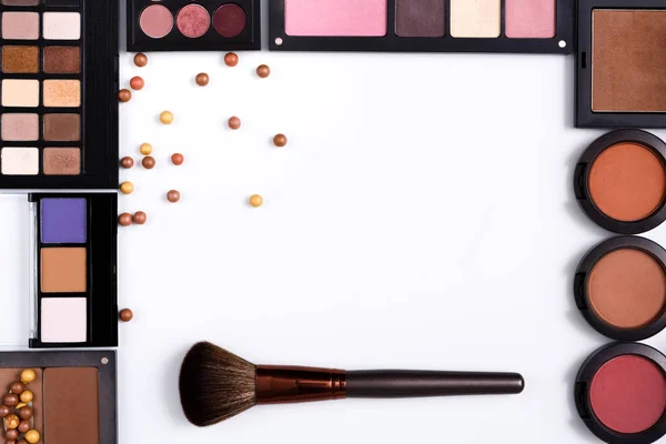 化粧化粧品道具と必需品フレームの背景、コピー スペース — ストック写真