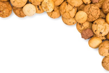 Kurabiye ve bisküvi beyaz kopya alanı ile bir sürü