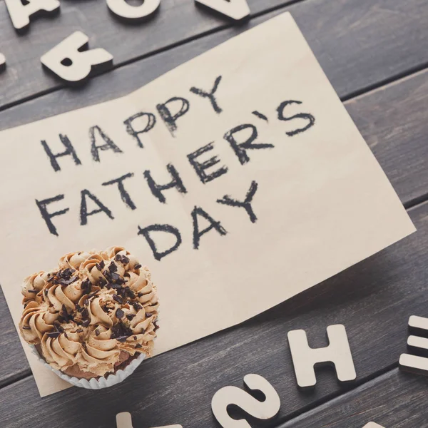 Carte Happy Fathers Day sur fond de bois rustique — Photo