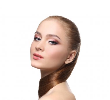 Beyaz arka plan, moda çekim güzellik modeli