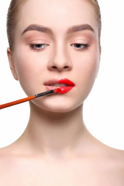 Make-up artist apply lipstick with brush, beauty — Stock Photo, Image