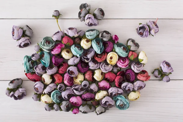 Verscheidenheid van haar rubbers, versierd met bloemen — Stockfoto