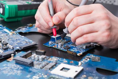 Laptop anakart Servis Merkezi test