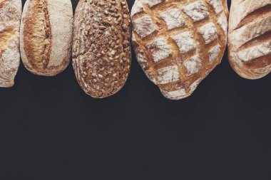 Fırın kavramı. Ekmek arka plan üzerinde balck izole bol