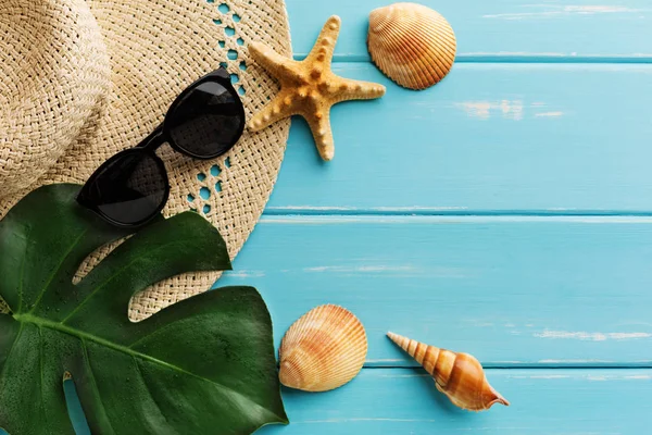 Tatil arka plan kopya alanı ile mavi ahşap, en iyi görünümü üzerinde