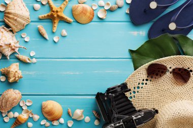 Tatil arka plan kopya alanı ile mavi ahşap, en iyi görünümü üzerinde