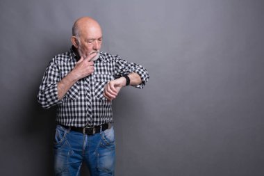 Komuta sizde yeni akıllı saatini kullanarak