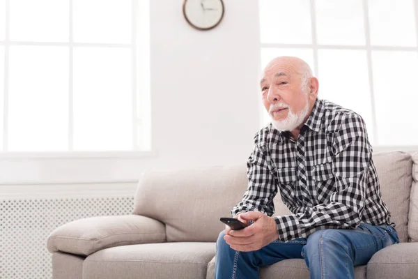 Komuta sizde izlerken tv kopya alanı sakin