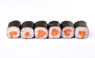 Somon kümesi üzerinde izole beyaz, portre rulo