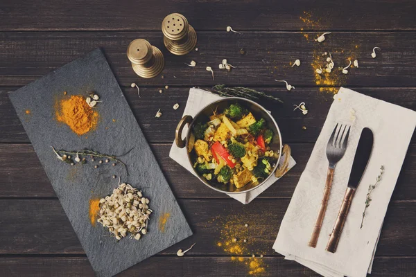 Restoran Hint vejetaryen sağlıklı yiyecekler, yemek