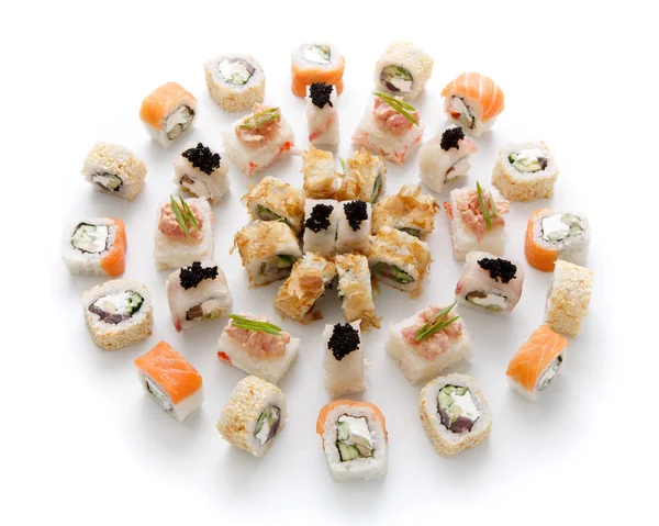 Suşi beyaz arka plan izole ayarla