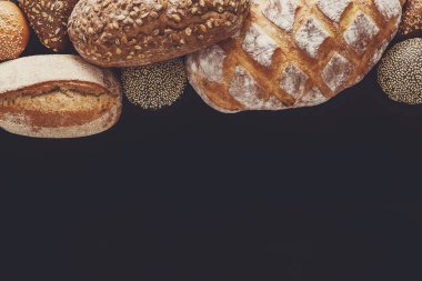 Fırın kavramı. Ekmek arka plan üzerinde balck izole bol