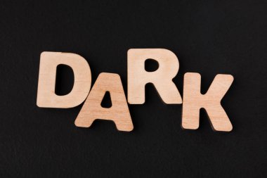 Word koyu siyah arka plan üzerine