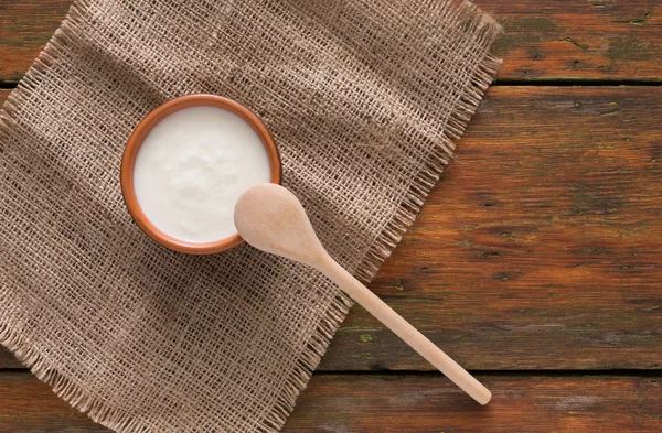 Homemade natural farmer yoghurt for breakfast — Stock Photo, Image