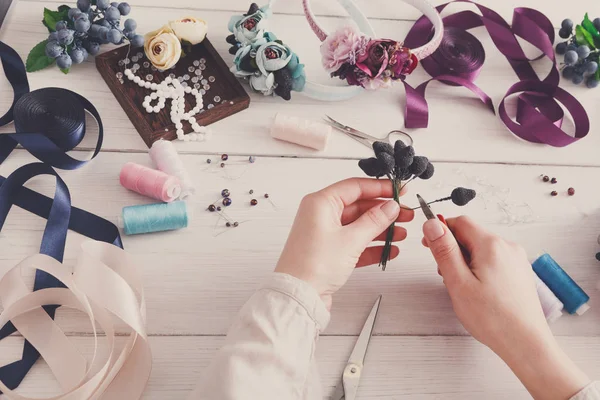 El yapımı takı, kadın pov yapım ustası