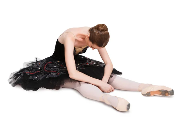 Bailarina cansada en negro sobre fondo aislado —  Fotos de Stock