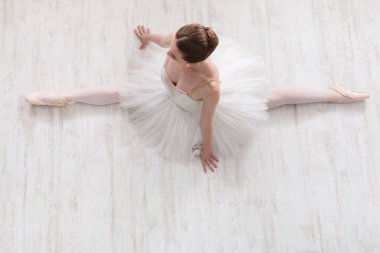 Zarif balerin germe, bale arka plan