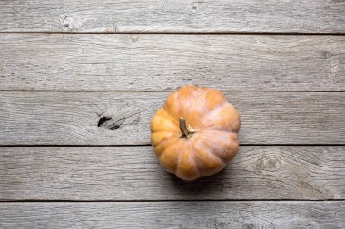 Kabak kopya alanı rustik ahşap zemin üzerine