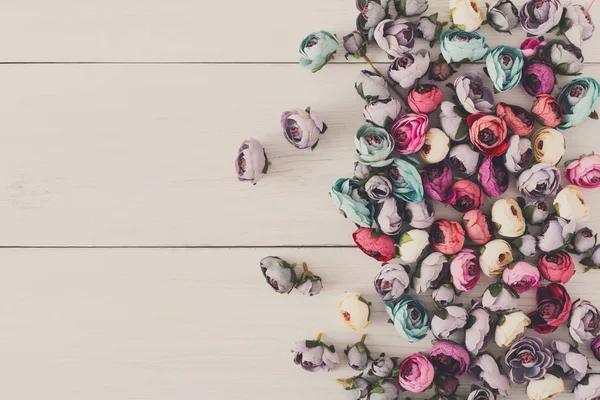 Varietà di gomme per capelli decorate con fiori — Foto Stock