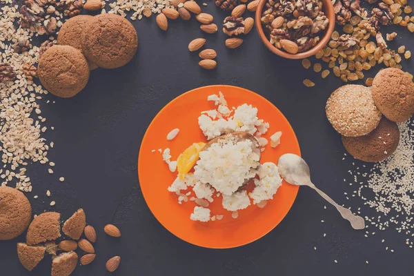 Sağlıklı kahvaltı - yulaf lapası, Natürmort