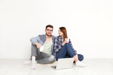 Çift ev iç tasarım projesi tartışmak