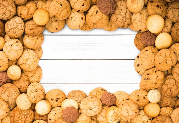 Kurabiye ve bisküvi, kopya alanı ile ahşap beyaz