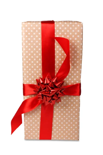 Noël boîte cadeau enveloppé de vacances isolé sur blanc — Photo