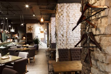 Modern Restoran, loft tarzı iç