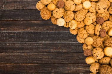 Kurabiye ve bisküvi kopya alanı ile doğal ahşap