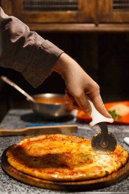 Şef kesme pizza özel kesici, kopya alanı ile