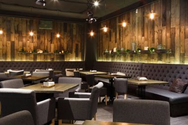 Ahşap içinin rahat Restoran, kopya alanı