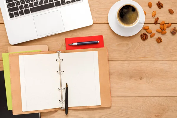 İş, fındık ile kahve sağlıklı Öğle Yemeği