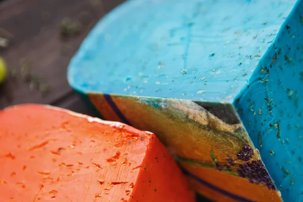 Gouda pesto kırmızı ve mavi peynir portre