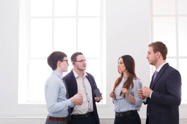 Ofis, iş insanlar analiz iş iş toplantısı