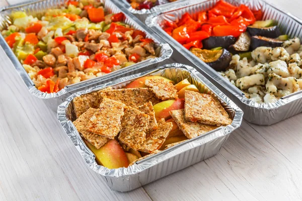 Sağlıklı gıda almak uzakta, en iyi manzaraya ahşap arka plan