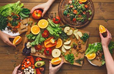 Yemek Masası, kadınlar sağlıklı gıda ev mutfak yemek