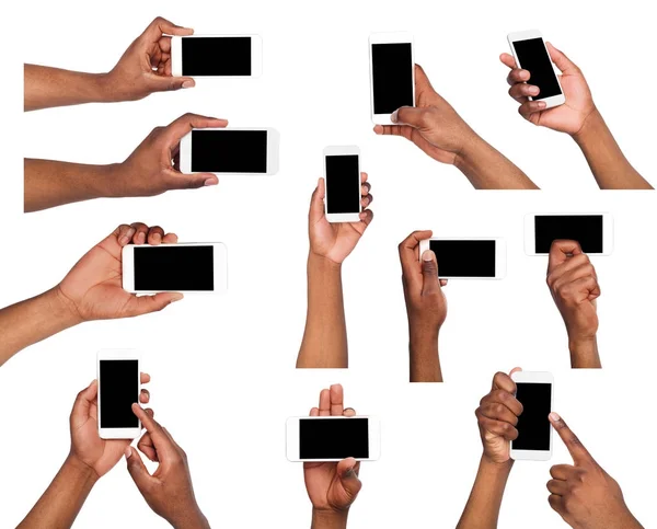 Mãos masculinas apontando, segurando celular — Fotografia de Stock