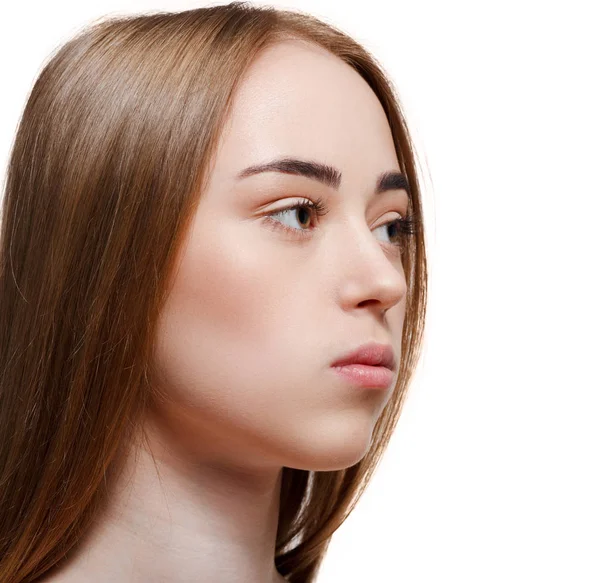 Menina bonita com maquiagem natural todos os dias, retrato isolado o — Fotografia de Stock