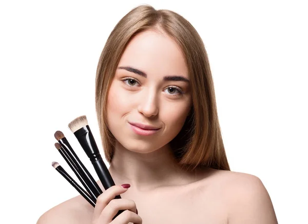 Schönheit, Kosmetik, Frau mit Schminkpinseln — Stockfoto