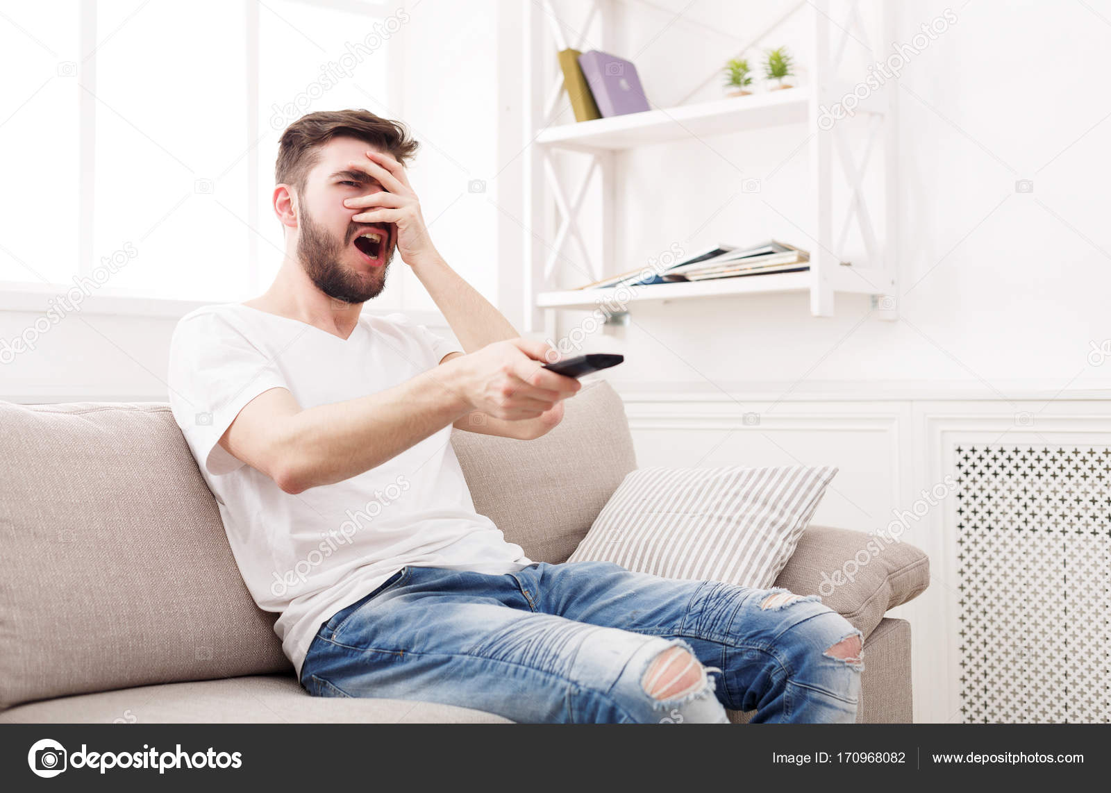 TV İzlerken Yapılan Egzersizler TV İzlerken Yapılan Egzersizler