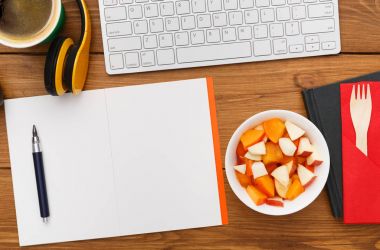 Sağlıklı gıda - snack işyerinde