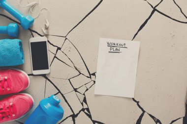 Egzersiz planı ve spor ekipmanları kopya alanı