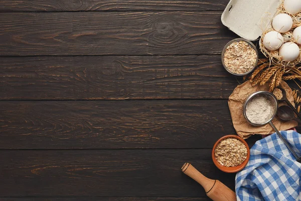 Ingredienti di cottura per lo sfondo della pasta con spazio di copia — Foto Stock