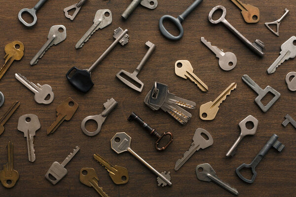 Many different keys on wood