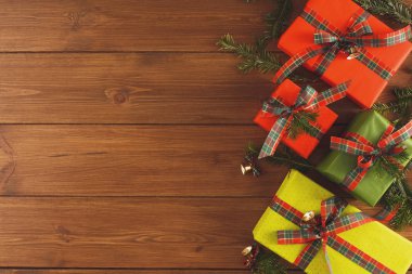 Renkli Noel mevcut kutulara için ahşap arka plan