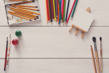 Çizim araçları, kırtasiye, işyeri sanatçı